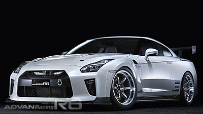 R35 GT-R tuned by Kansai service<br>MACHINING & RACING HYPER BLACK