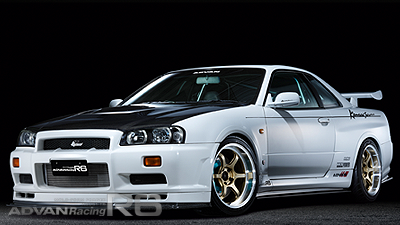 R34 SKYLINE GT-R tuned by Kansai Service<br>Machining & Racing Brass Gold