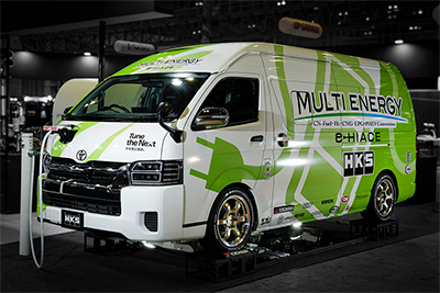 HKS e-HIACE “Multi Energy” Concept + ADVAN Racing RG-D2 for HIACE